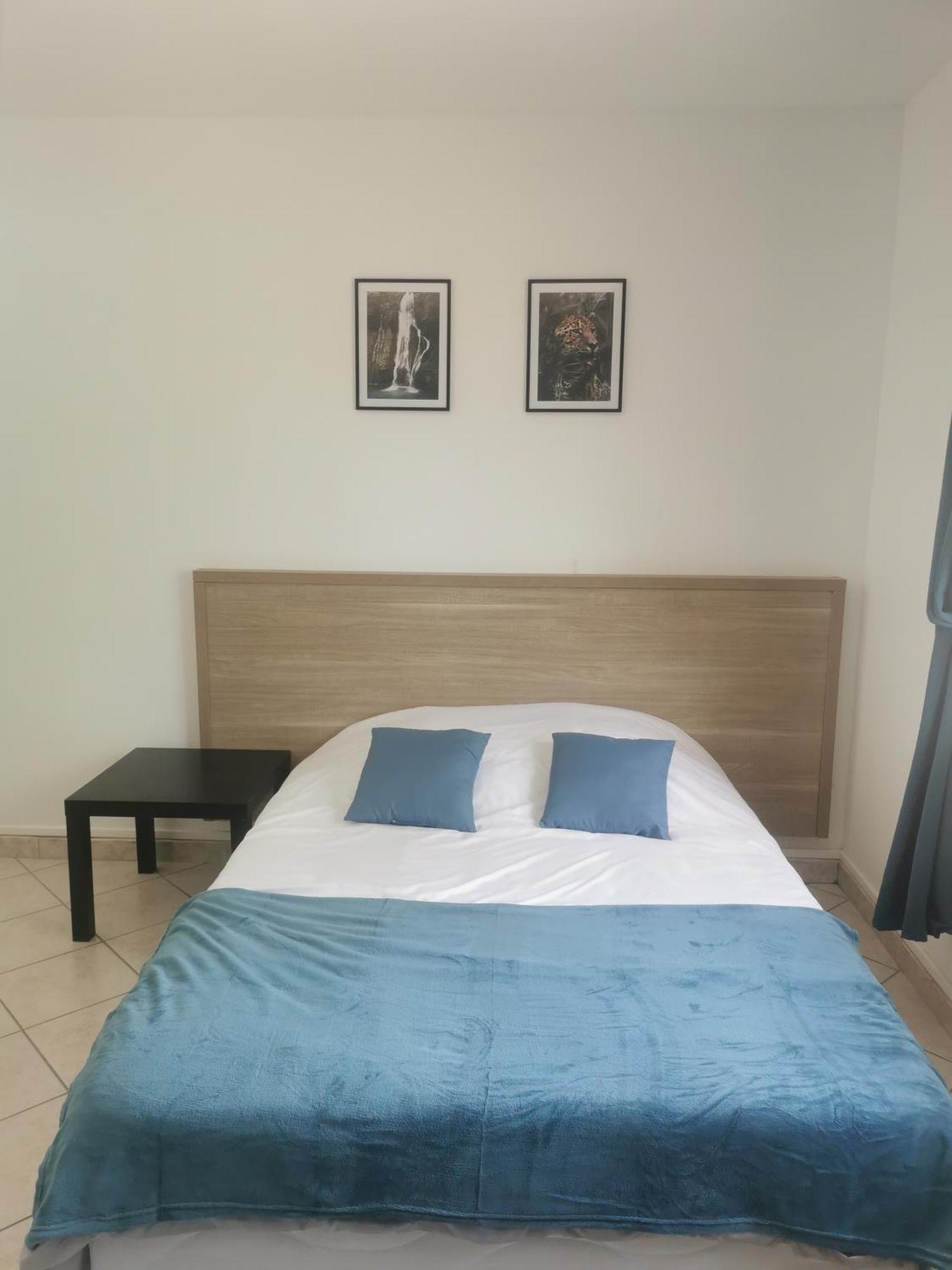Appartement 5 , Disneyland - Parking Gratuit - Maison Des Platanes Meaux Exterior photo
